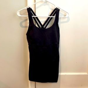 Lululemon Black Size 6 Tank Top